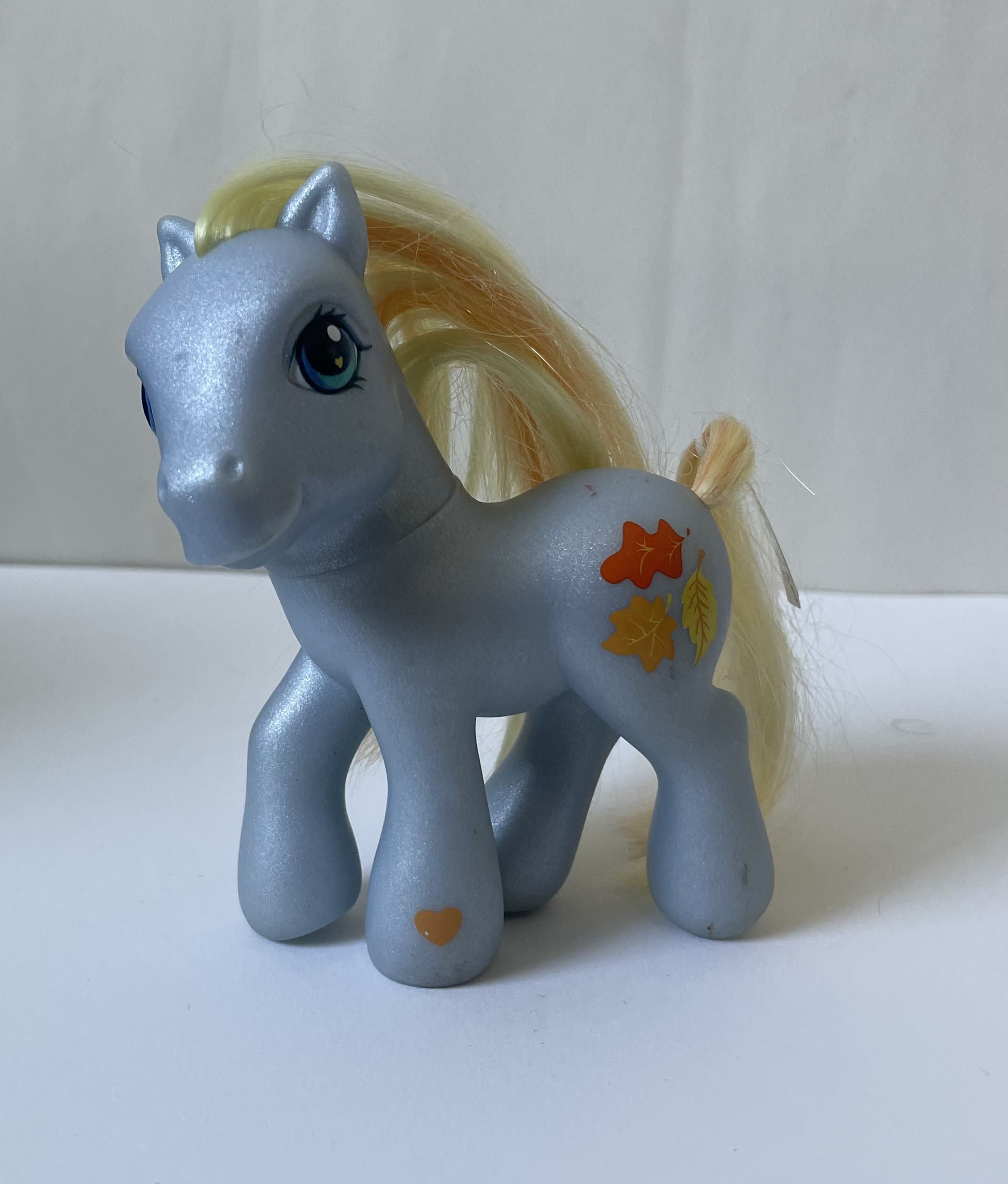an old my little pony figure I tried to model. It was actually the second thing I tried to model after the mouse so it took a while