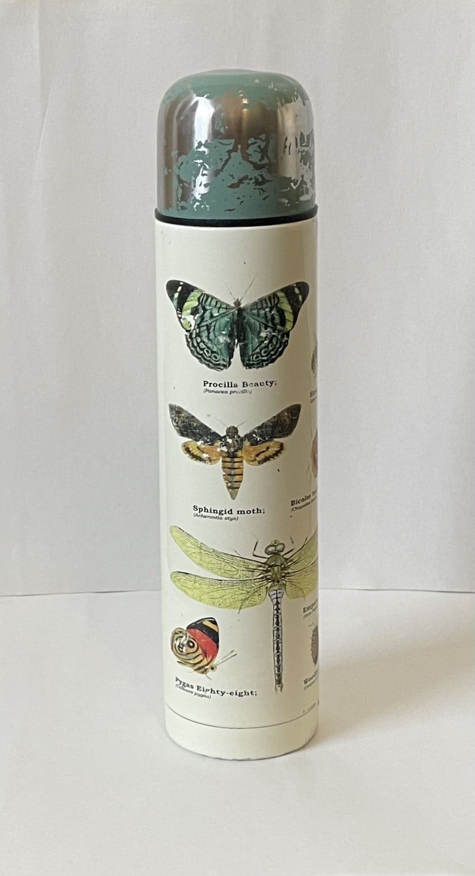 The water bottle I tried to model.